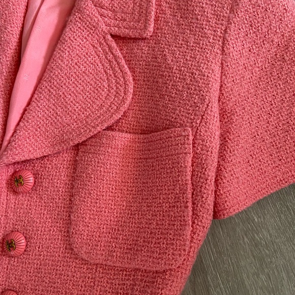 SOLD-Authentic Vintage Chanel tweed jacket size xs - Picture 13 of 16